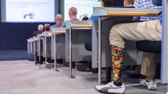 Peer Unterschenkelprothese